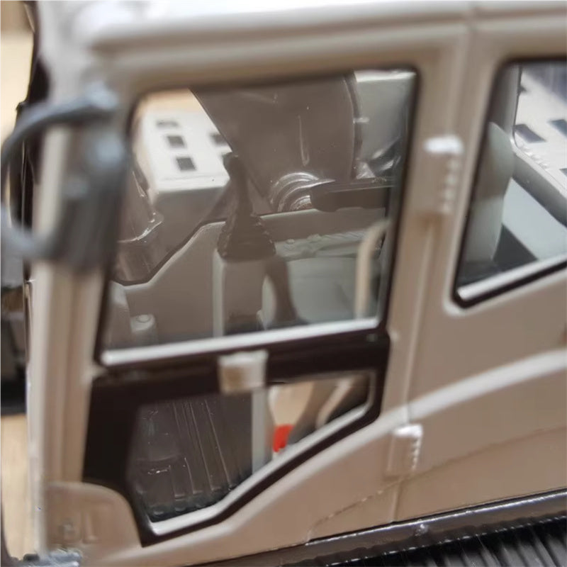 ZOOMLION ZE245E Excavator 1:43 Truck Pre-built Model