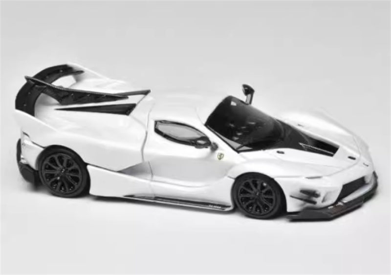 Little Toys Ferrari FXX-K EVO Supercar Limited Edition 399PCS ONLY Metallic white 1:64 Car Pre-built Model view1