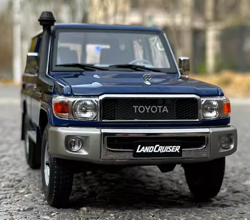 Almost Real Toyota LC76 Land Cruiser Blue 1:18 Car Pre-built Model view8