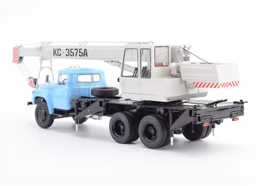 StartScaleModels Soviet Zil KS-3575A (133GYA) Mobile Truck Crane 1:43 Truck Pre-built Airliner Model Display view2