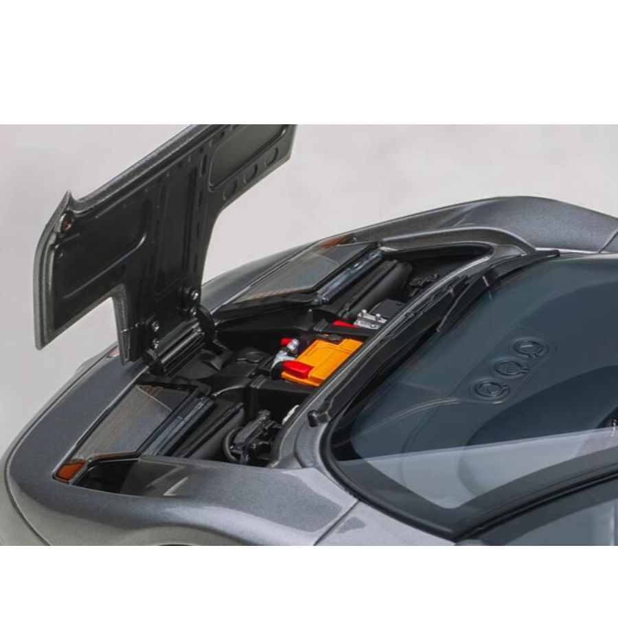 AUTOART BUGATTI EB110 SS grey 1:18car Pre-a Model