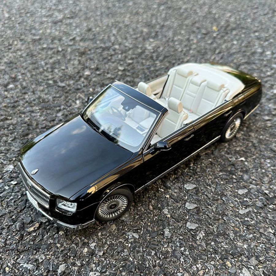 AUTOART Toyota Century Convertible Version Black 1/18 DIECAST car