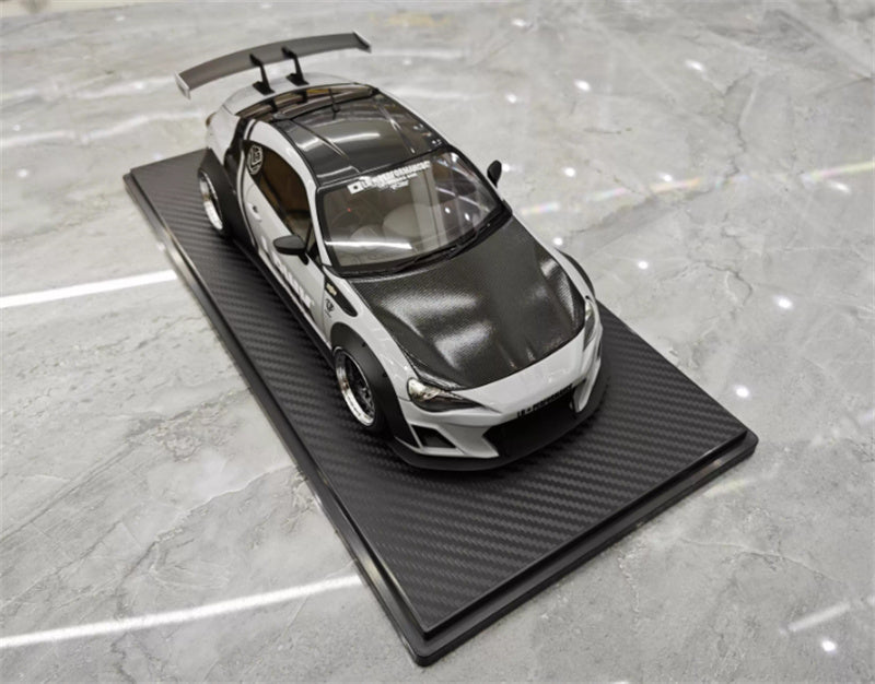 IGNITION MODEL Wide body Toyota 86 ver.1 lb gray black 1:18 Car Pre-built Model view5