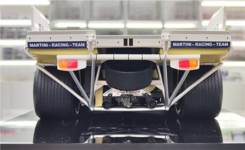 1:18 Porsche 917k #22 Amalgam Resin Car Model view7