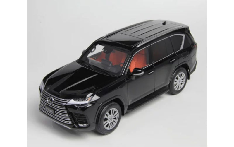 1:18 Lexus LX600 Black LCD MODELS DIECAST Truck Model