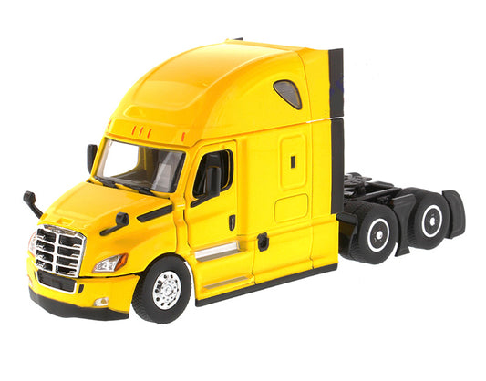 Cat Freightliner New Cascadia with Sleeper in Yellow 1:50 Truck Pre-built Model