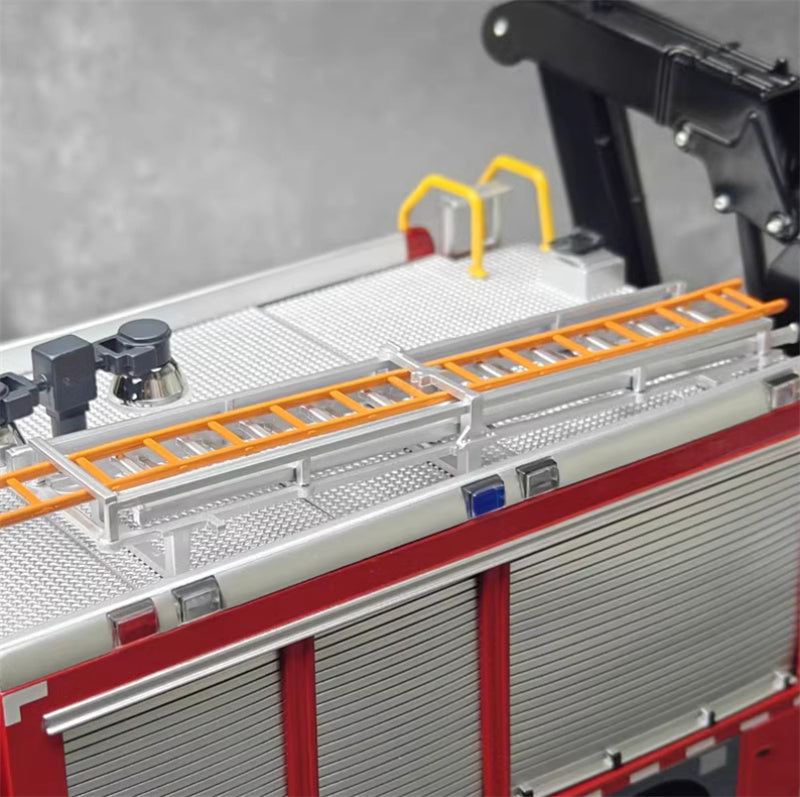 SAIC Hongyan Jieshi 350 Emergency Rescue Main Battle Fire Truck Red 1:24 Truck Pre-built Model