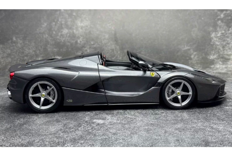 1:18 Ferrari LaFerrari  Grey - Silver Wheel BBR MODELS convertible version DIECAST Model
