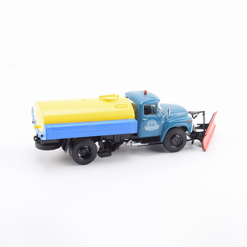 StartScaleModels Russian multi-purpose road maintenance snow removal vehicle AKPM-3 (130) 1:43 Truck Pre-built Model