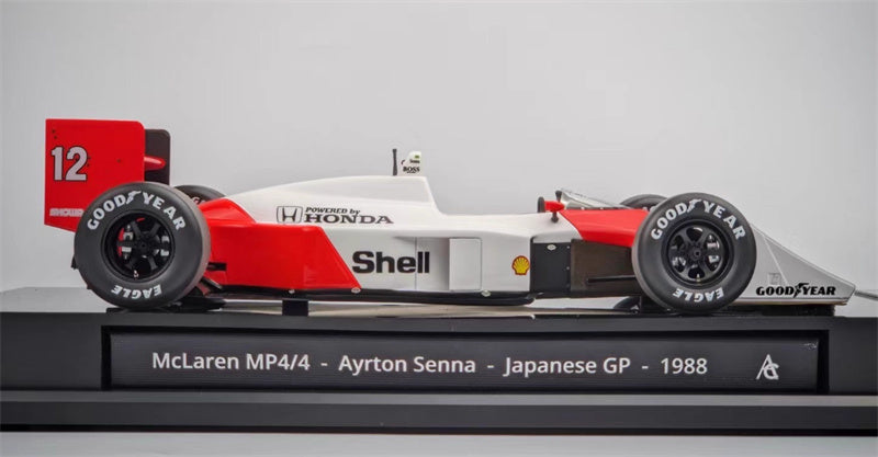 1:18 McLaren MP4/4 1988 Red white Amalgam Resin Car Model view10