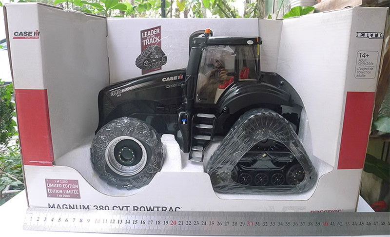 ERTL CASE IH Magnum 380 CVT Rowtrac Agricultural tractor black Limited Edition 2500PCS ONLY 1:16 Truck Pre-built Model