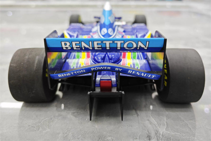 MINICHAMPS Benetton Renault B195 Michael Winner French GP 1995 Limited Edition 1:18 Car Pre-built Model view6