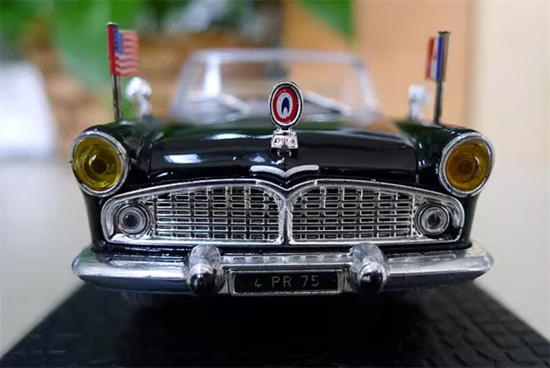 NOREVL & ATLAS Simca Chambord V-8 Convertible Presidential black 1:43 Car Pre-built Model
