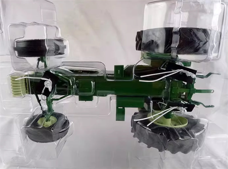 SpecCast White Oliver 2270 Classic Tractor Limited Edition green 1:16 Truck Pre-built Model