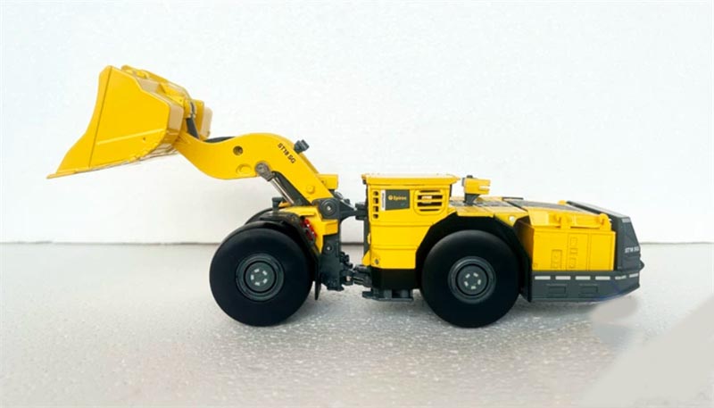 1:50   ST18 SG Epiroc  Yellow Diecast Model