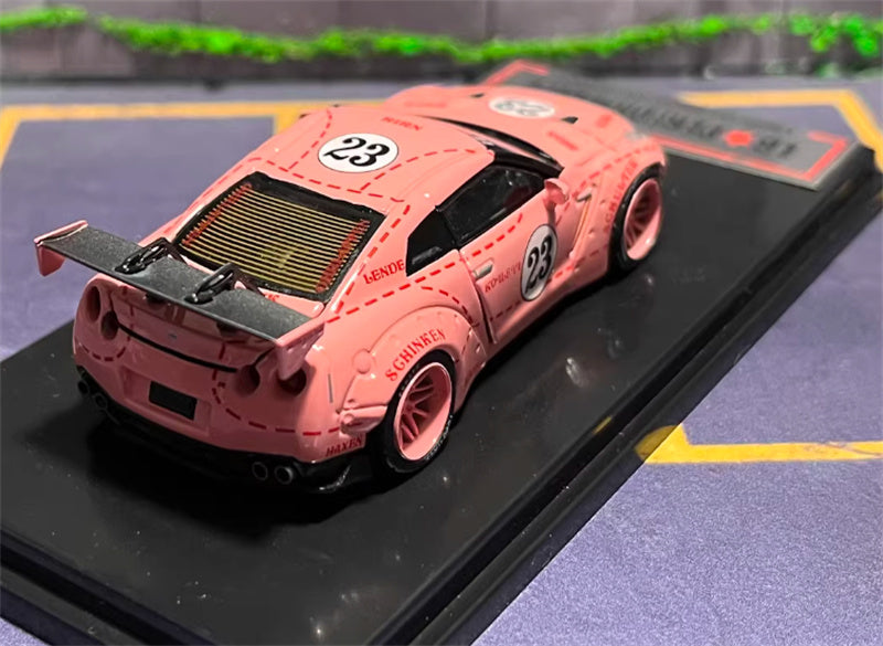 Oldtime Model Nissan GTR R35 LB PERFORMANCE wide body modification Pink Pig 23# 1:64 Car Pre-built Airliner Model Display view2
