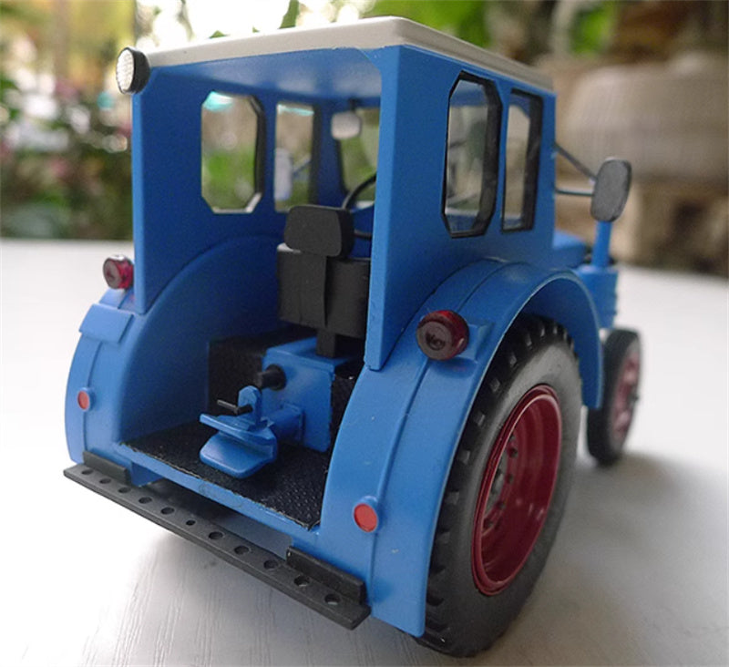 SCHUCO IFA Pionier blau European classical tractor 1:32 Truck Pre-built Model