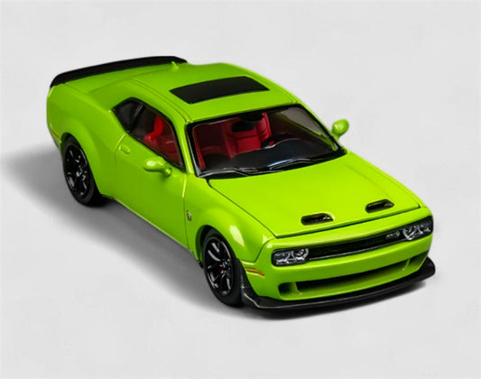 1:64 Dodge Challenger SRT Hellcat Limited Edition 699pcs ONLY  Green Stance Hunters DIECAST Model