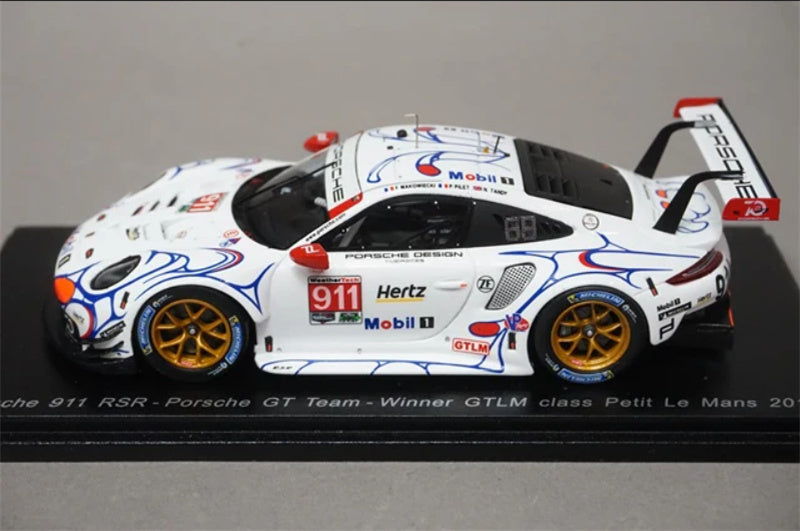 1:43 Spark Porsche 911 RSR Porsche GT Team Winner GTLM class Petit Le Mans 2018 view3