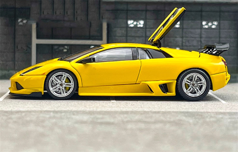 Phantom Knight Lamborghini Miura LP640 sports car Limited Edition 999PCS ONLY Hardtop Yellow 1:64 Car Pre-built Model view3
