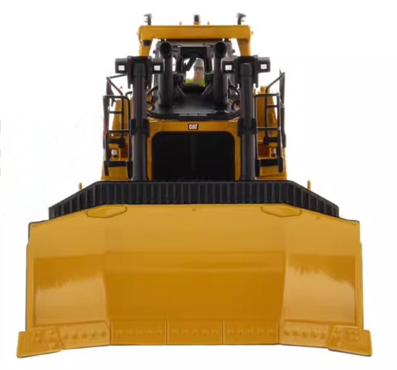 CATERPILLAR D10T2 Track Type Tractor Dozer 1:50 Truck Pre-built Model