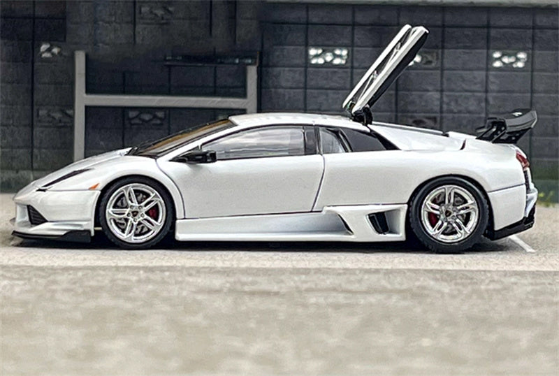 Phantom Knight Lamborghini Miura LP640 sports car Limited Edition 999PCS ONLY Hardtop white 1:64 Car Pre-built Model view3