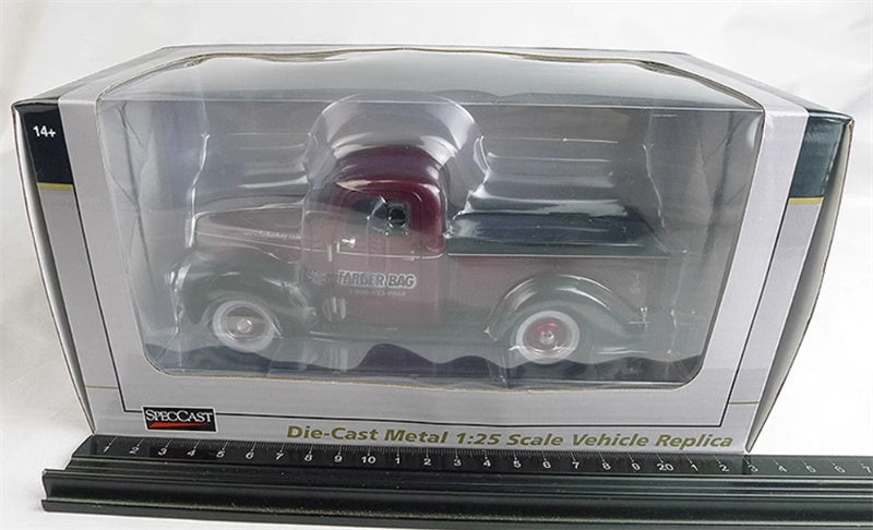 SpecCast Farber Bag 40d pickup truck golden red Limited Edition 500PCS ONLY 1:25 Truck Pre-built Model