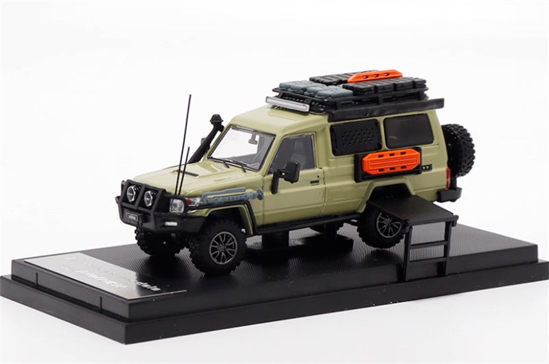 Autobots Models Toyota Land Cruiser LC78 J70 Off road modified version of personnel carrier grass green Limited Edition 499PCS ONLY 1:64 Truck Pre-built Model view1
