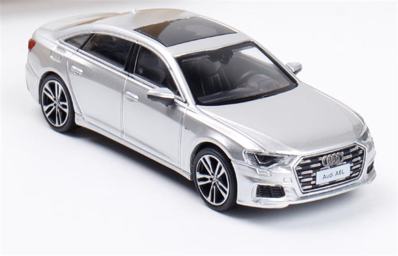 VAV AUDI A6L Silver Sedan 1:64 Car Pre-built Model