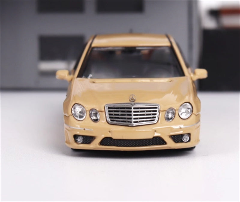 MK MODEL Classic Four-Eyed Mercedes-Benz E63 W211 Desert Yellow Low lying version 1:64 Car Pre-built Model view6