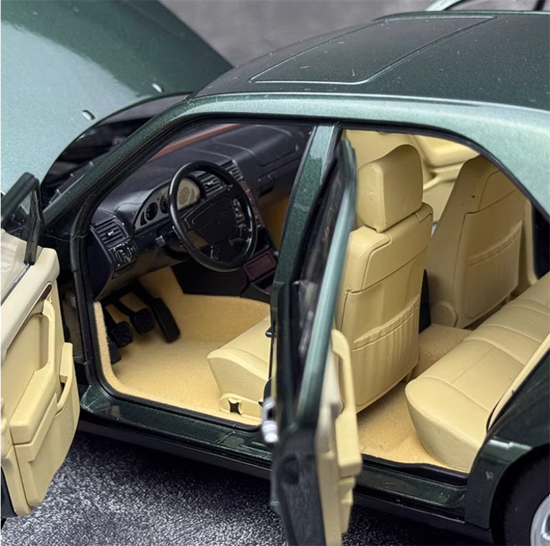 NOREV Mercedes Benz C-CLASS 1993 dark green 1:18 Car Pre-built Model view8