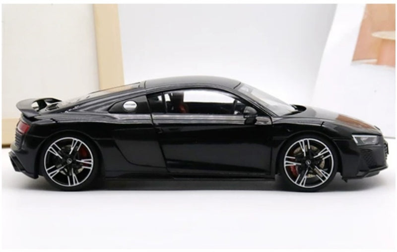 1:18 AUDI R8 Sport 2021 Legendary Black KengFai Hardtop version DIECAST Model