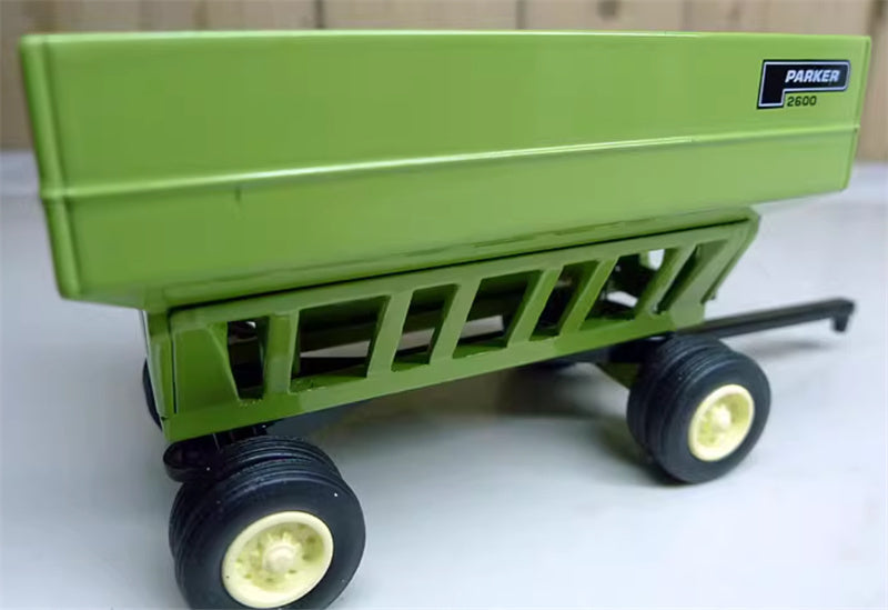 SpecCast Parker Vintage 2600 tractor grain trailer Emerald Green 1:64 Truck Accessories Pre-built Model