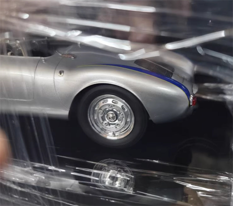 1:18 Porsche 550 SPYDER Silver Amalgam convertible Resin Car Model view12