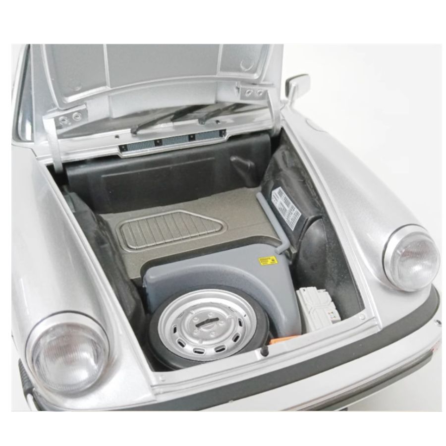 Schuco Porsche 911 Coupe silver 1:12 DIECAST Car