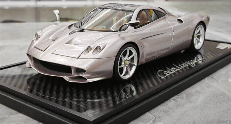 BBR MODELS PAGANI HUAYRA CODALUNGA IRIDESCENT BRONZO AYMARA Carbon fiber base Limited Edition 214PCS ONLY Leather base 1:18 Car Pre-built Model view1