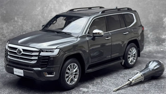 LCD-MODELS Toyota Land Cruiser LC300 ZX SUV grey 1:18 Car Pre-built Model view1