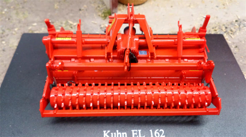 Universal Hobbies Kuhn EL 162 Fraise Rotative Power Tiller Rotorfrase 1:32 ACCESSORIES Pre-built Model