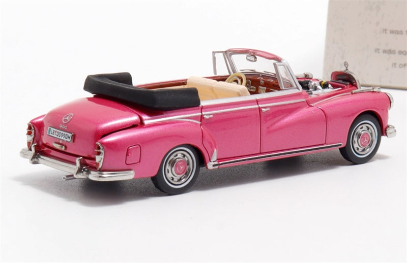 Mortal Model Mercedes Benz TYP 300D Cabriolet W189 Pink Limited Edition 799PCS ONLY LHD 1:64 car Pre-built Model view7