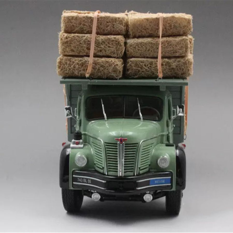 MQM BERLIET GLR 8R 1957 Grass Transport 1/24 DIECAST car