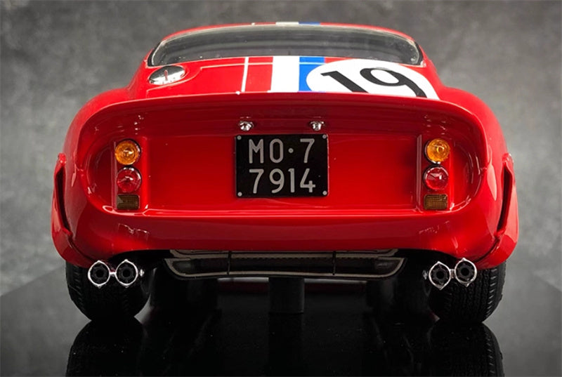 1:18 Ferrari 250GTO red Amalgam Le Mans #19 Resin Car Model view9