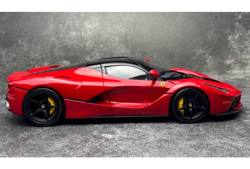 1:18 Ferrari LaFerrari  Red Black Cover - Black Wheel BBR MODELS  DIECAST Model