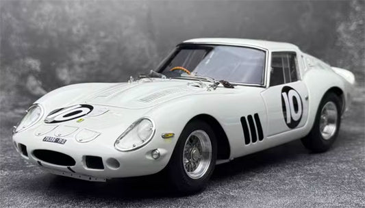 CMC Ferrari 250 GTO Tourist Trophy 1962 (RHD) Hill #10 Limited Edition Off-White 1:18 Car Pre-a Model