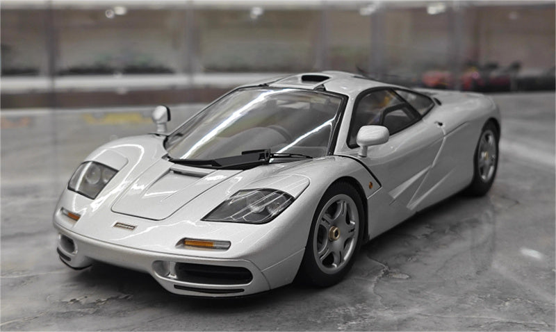 LCD-MODELS McLaren Racing XP5 Silver 1:18 car Pre-a Model