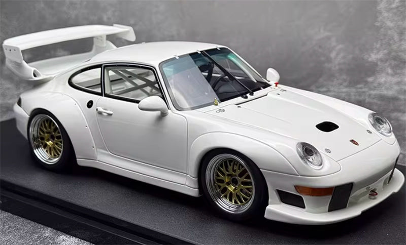 1:18 PORSCHE 911 (993) GT2 EVO COUPE 1995 White  GT SPIRIT Limited Edition Resin Car Model