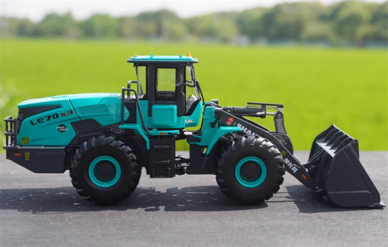 SHANTUI LE70-3X Pure Electric Wheel Loader New Energy Green 1:35 Truck Pre-built Model