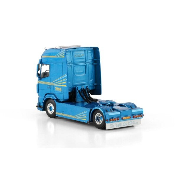 1:50 DAF W. PAPE TRANSPORT XG + 4X2 WSI   DIECAST Model