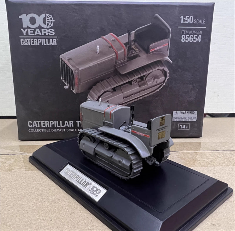 CATERPILLAR TWENTY Tracked Tractor - 100th anniversary Edition Limited Edition 1:50 Truck Pre-built Model