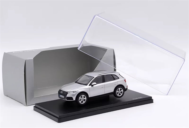 1:43 Audi Q5 SUV 2016 Silver  Audi  DIECAST Car Model