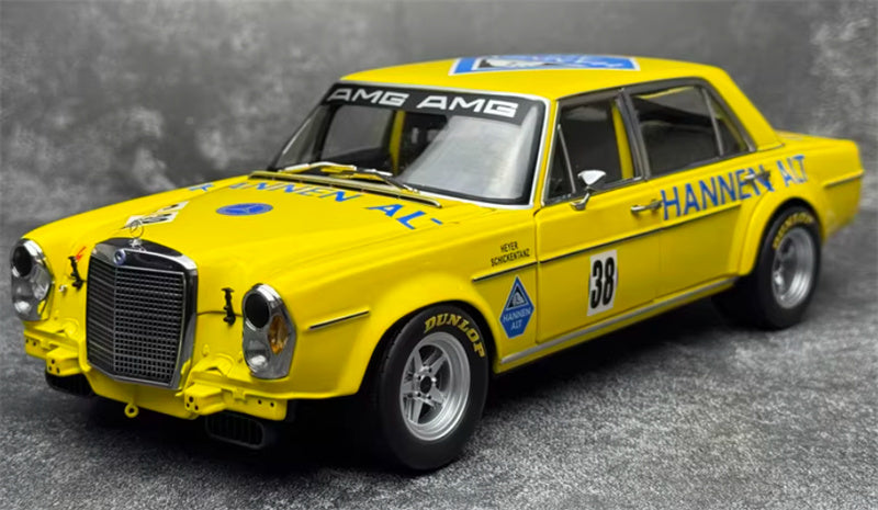 1:18 Mercedes Benz AMG 300SEL 6.8 24-hour Spa 1971 Yellow  MINICHAMPS #38 DIECAST Car Model